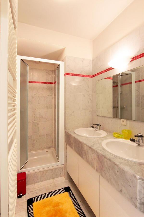 Fairway Apartment Кноке-Хайст Екстериор снимка
