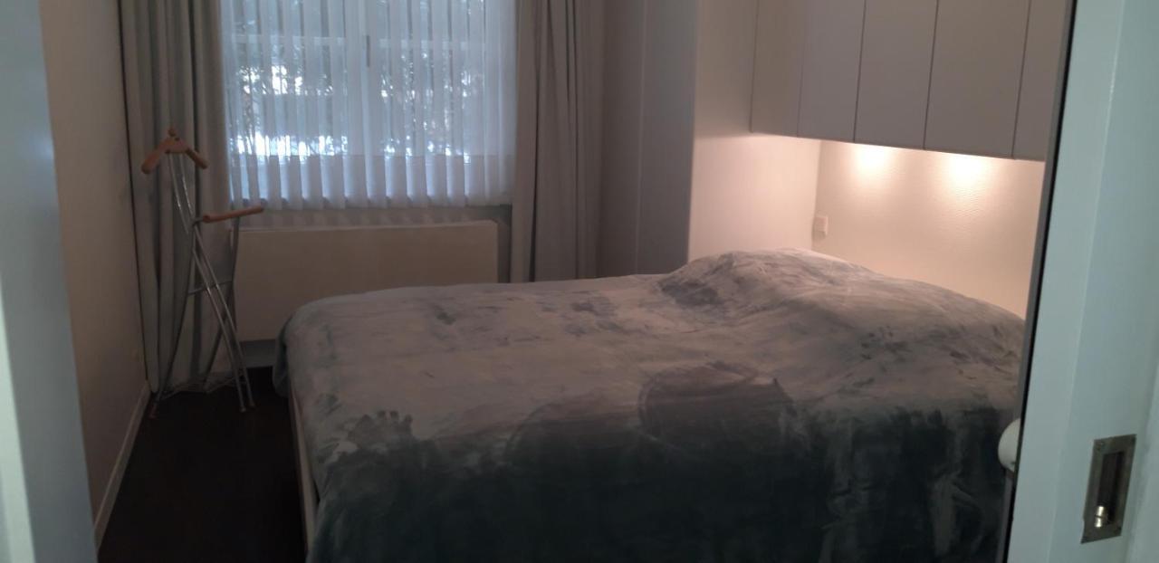Fairway Apartment Кноке-Хайст Екстериор снимка